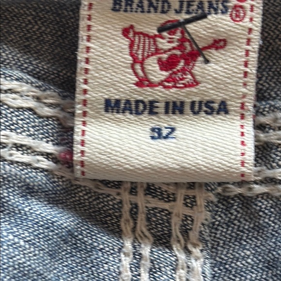True Religion Blue Billy Big QT Straight Leg Jeans with Distressed Details - Picture 9 of 10